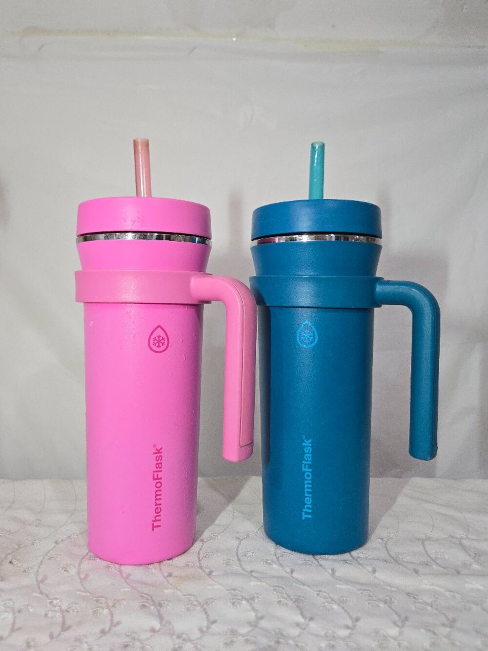 💖 Bundle of 2 ThermoFlask 32oz Orchid Pink & Blue Insulated Tumbler w Handle